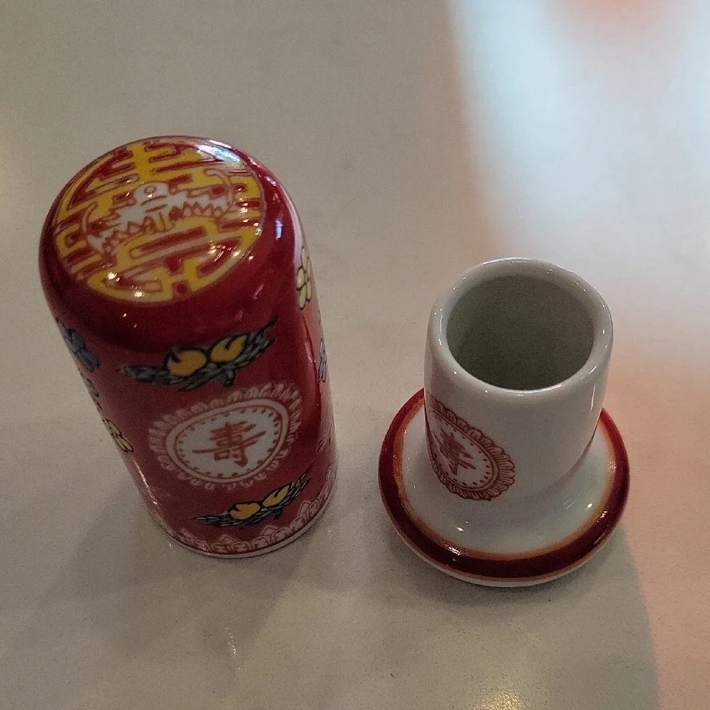 Decorative Red Ceramic Kitchen Tool